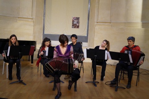 Concert in Avignon after our solo bandoneón workshop.